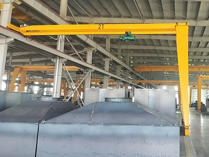 BMH Single Girder Semi Gantry Crane
