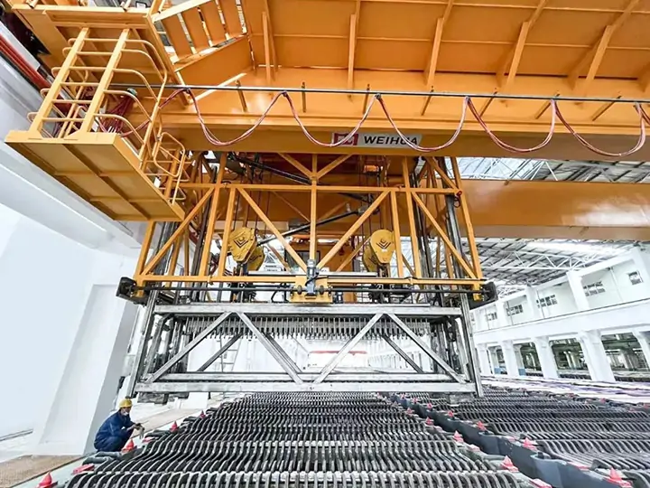 Electrolytic Copper Intelligent Overhead Crane - Weihua Heavy Machinery
