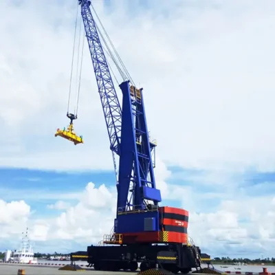 Mobile Harbour Crane