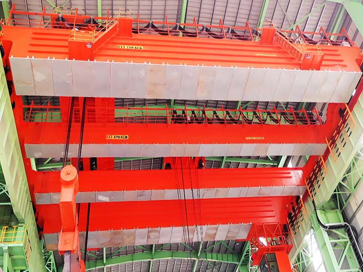 foundry casting crane