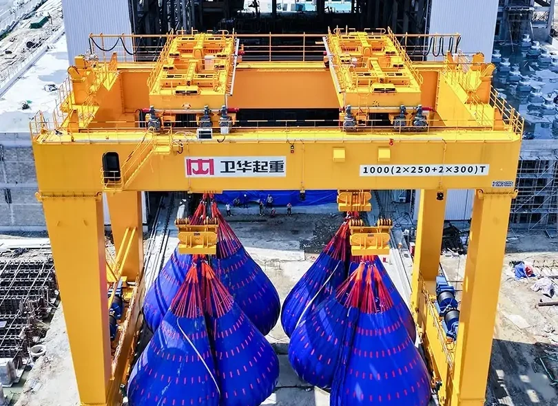 1000-ton Goliath Gantry Crane Helps Offshore Wind Power Test Base