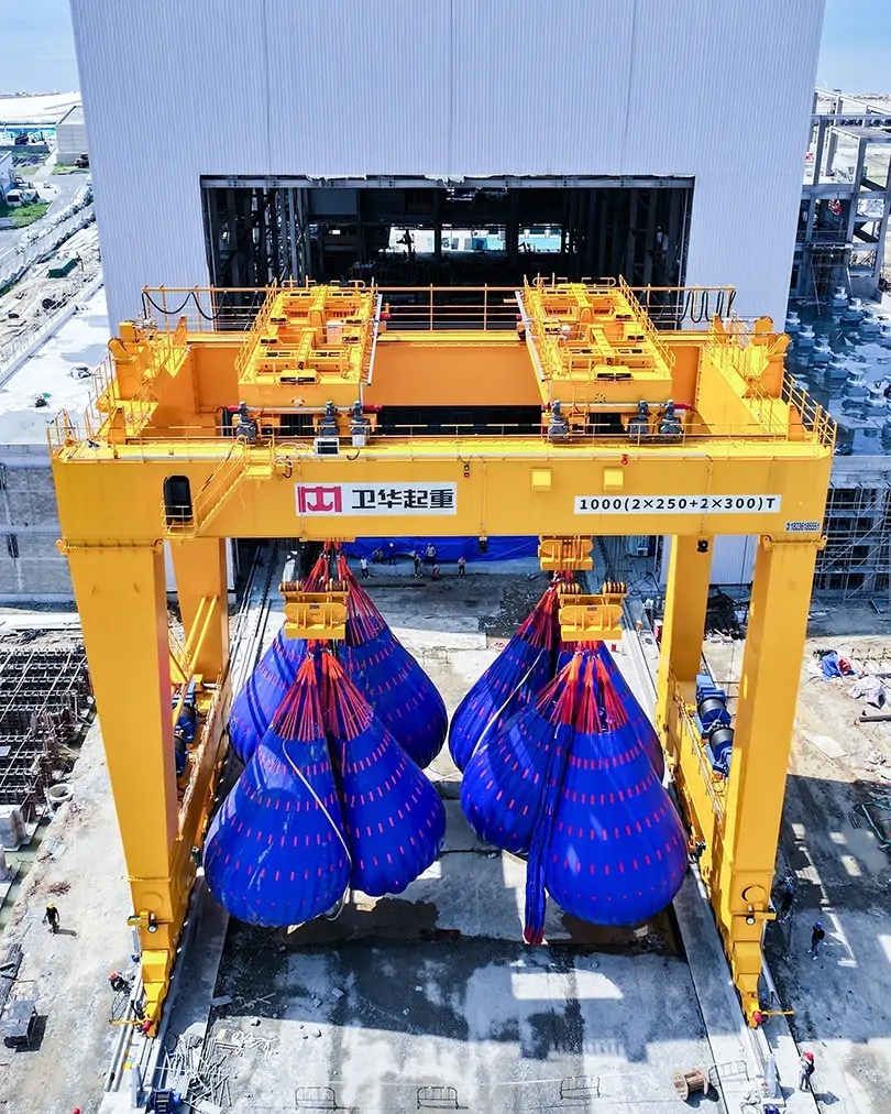 1000-ton Goliath Gantry Crane Helps Offshore Wind Power Test Base