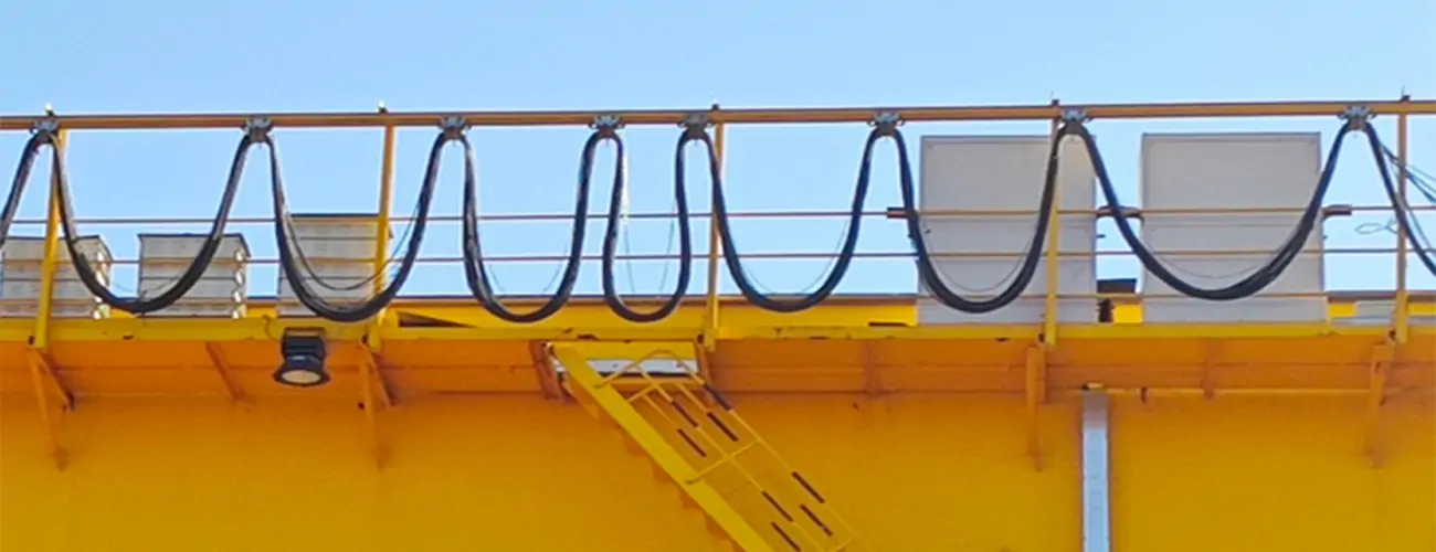 Electrical system of gantry crane