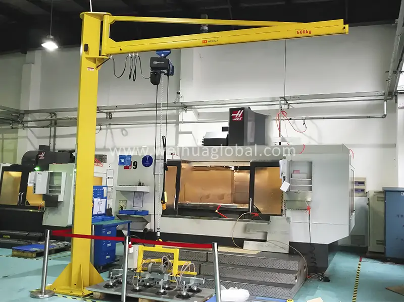 floor-mounted-jib-crane-export-to-Italy (6)